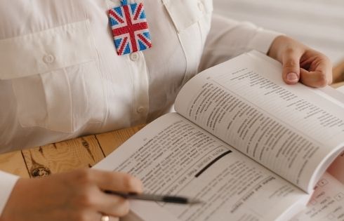 4 astuces pour apprendre l'anglais facilement – BeStudentAgain
